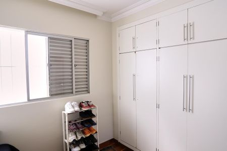 Apartamento à venda com 132m², 4 quartos e 2 vagas Apartamento à venda com 132m², 4 quartos e 2 vagasQuarto 1