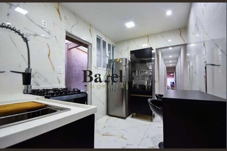Casa à venda com 120m², 3 quartos e 1 vaga