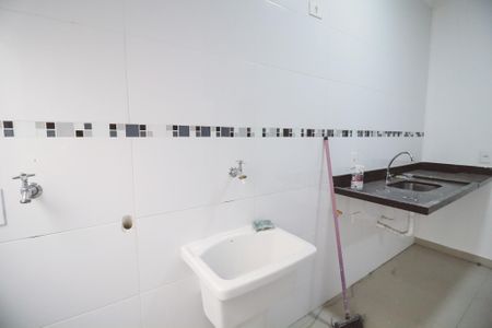 Cozinha e Área de Serviço de apartamento para alugar com 1 quarto, 32m² em Vila Dom Pedro Ii, São Paulo