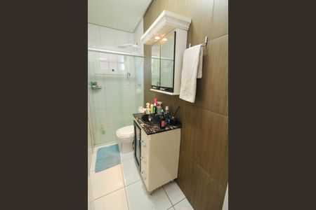 Casa de condomínio para alugar com 120m², 2 quartos e 1 vaga Casa de condomínio para alugar com 120m², 2 quartos e 1 vagaBanheiro Social