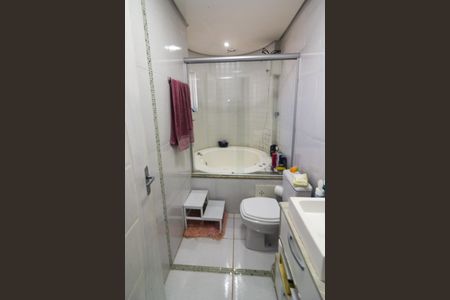 Casa de condomínio para alugar com 120m², 2 quartos e 1 vaga Casa de condomínio para alugar com 120m², 2 quartos e 1 vagaBanheiro da Suíte