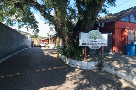 Casa de condomínio para alugar com 120m², 2 quartos e 1 vaga Casa de condomínio para alugar com 120m², 2 quartos e 1 vagaFachada do condomínio