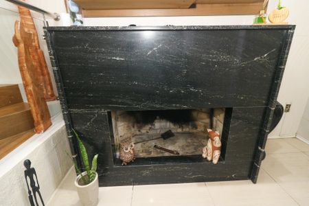 Casa de condomínio para alugar com 120m², 2 quartos e 1 vaga Casa de condomínio para alugar com 120m², 2 quartos e 1 vagaDetalheda Sala - Lareira