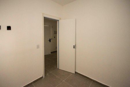 Quarto de apartamento à venda com 1 quarto, 28m² em Vila Mariana, São Paulo