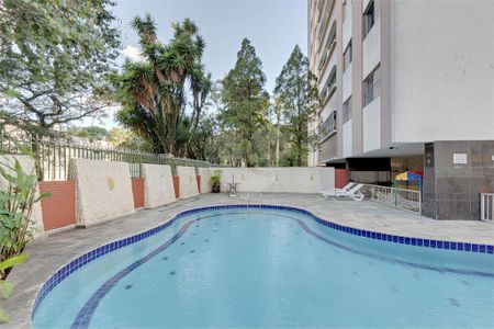 Apartamento à venda com 115m², 2 quartos e 1 vaga