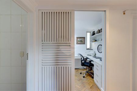 Apartamento à venda com 2 quartos, 115m² em Santo Amaro, São Paulo