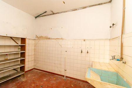 Casa para alugar com 280m², 4 quartos e 3 vagas Casa para alugar com 280m², 4 quartos e 3 vagasÁrea de Serviço