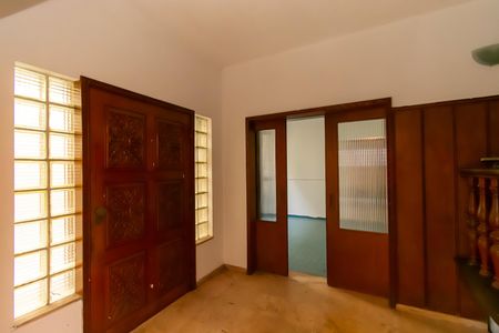 Casa para alugar com 280m², 4 quartos e 3 vagas Casa para alugar com 280m², 4 quartos e 3 vagasHall de entrada