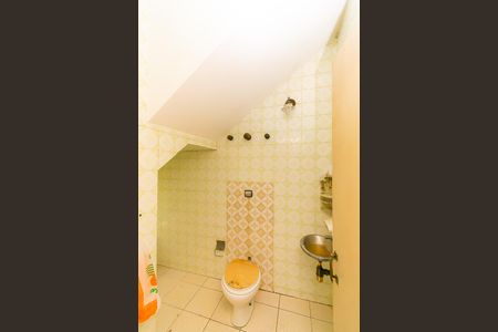 Casa para alugar com 280m², 4 quartos e 3 vagas Casa para alugar com 280m², 4 quartos e 3 vagasLavabo