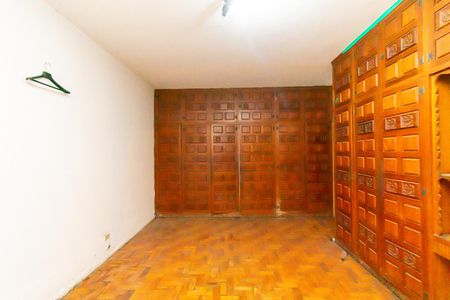 Casa para alugar com 280m², 4 quartos e 3 vagas Casa para alugar com 280m², 4 quartos e 3 vagasSuíte