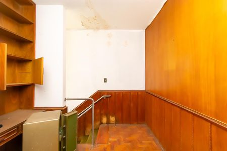 Casa para alugar com 280m², 4 quartos e 3 vagas Casa para alugar com 280m², 4 quartos e 3 vagasHall