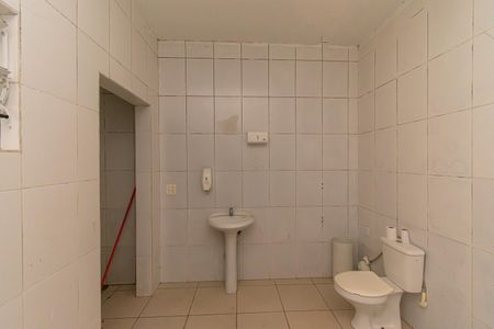 Casa para alugar com 280m², 4 quartos e 3 vagas Casa para alugar com 280m², 4 quartos e 3 vagasBanheiro de Serviço