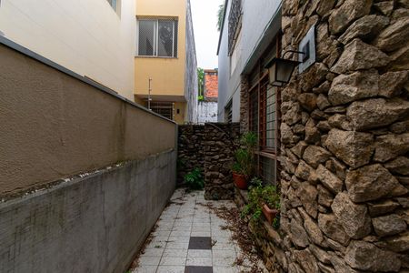 Casa para alugar com 280m², 4 quartos e 3 vagas Casa para alugar com 280m², 4 quartos e 3 vagasQuintal