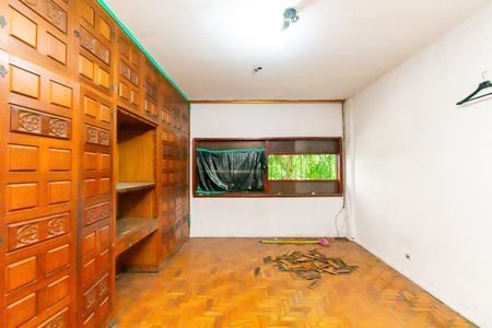 Casa para alugar com 280m², 4 quartos e 3 vagas Casa para alugar com 280m², 4 quartos e 3 vagasSuíte