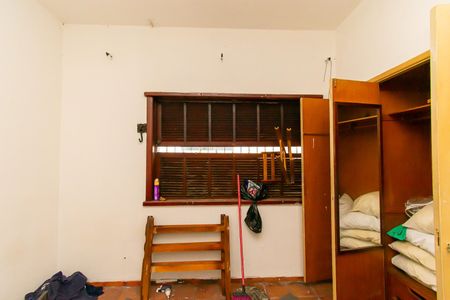 Casa para alugar com 280m², 4 quartos e 3 vagas Casa para alugar com 280m², 4 quartos e 3 vagasQuarto 2