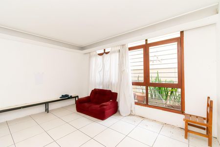 Casa para alugar com 280m², 4 quartos e 3 vagas Casa para alugar com 280m², 4 quartos e 3 vagasSala
