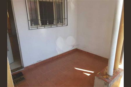 Casa à venda com 2 quartos, 103m² em Vila Espanhola, São Paulo