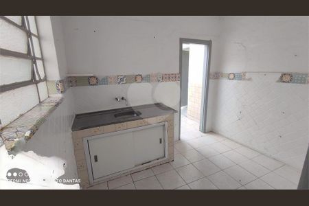 Casa à venda com 3 quartos, 195m² em Vila Oratorio, São Paulo