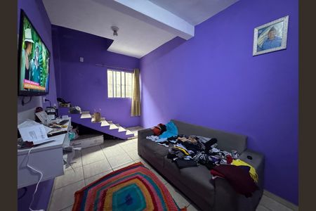 Sala de casa à venda com 4 quartos, 96m² em Conceicao, Osasco