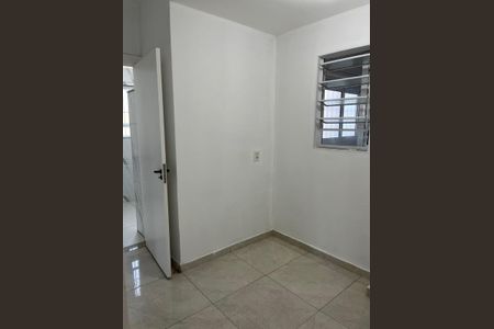 Foto 03 de apartamento à venda com 2 quartos, 55m² em Conjunto Residencial José Bonifácio, São Paulo