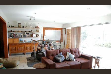 Casa à venda com 2 quartos, 550m² em Chácara Belenzinho, São Paulo
