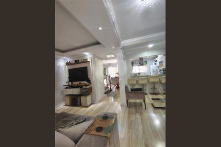 Casa à venda com 3 quartos, 118m² em Guapira, São Paulo