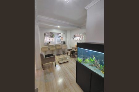 Casa à venda com 3 quartos, 118m² em Guapira, São Paulo