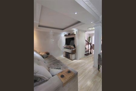 Casa à venda com 3 quartos, 118m² em Guapira, São Paulo