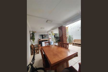 Casa à venda com 3 quartos, 118m² em Guapira, São Paulo