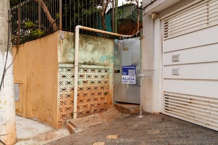 Casa para alugar com 60m², 3 quartos e sem vaga Casa para alugar com 60m², 3 quartos e sem vagaFachada
