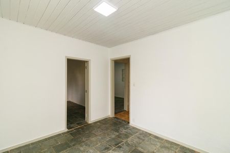 Casa para alugar com 60m², 3 quartos e sem vaga Casa para alugar com 60m², 3 quartos e sem vagaQuarto