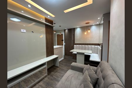 Sala de apartamento para alugar com 2 quartos, 47m² em Jardim California, Jacareí