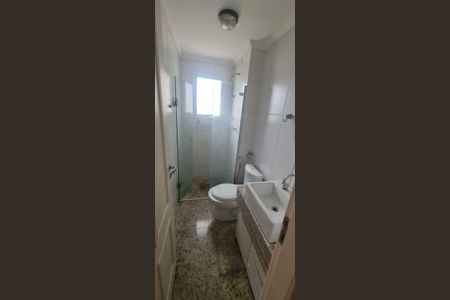 Apartamento para alugar com 79m², 4 quartos e 2 vagas Apartamento para alugar com 79m², 4 quartos e 2 vagasBanheiro