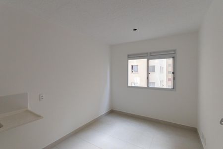 Apartamento à venda com 32m², 2 quartos e sem vaga Apartamento à venda com 32m², 2 quartos e sem vagaSala/Cozinha