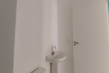 Banheiro de apartamento para alugar com 2 quartos, 32m² em Vila Maria, São Paulo