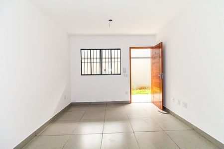 Apartamento à venda com 46m², 2 quartos e 1 vagaSala/Cozinha