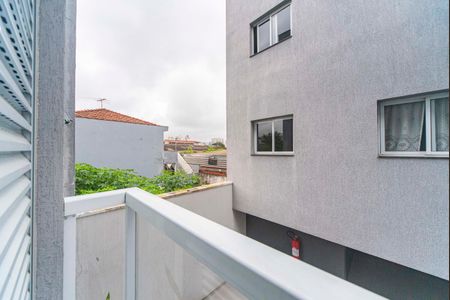 Apartamento à venda com 50m², 2 quartos e 1 vaga Apartamento à venda com 50m², 2 quartos e 1 vagaSacada do Quarto 2