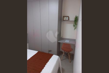 Apartamento à venda com 42m², 2 quartos e sem vaga