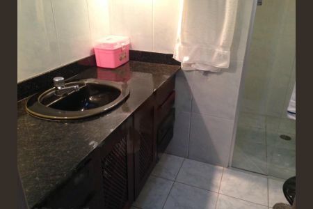 Casa à venda com 3 quartos, 120m² em Vila Cordeiro, São Paulo