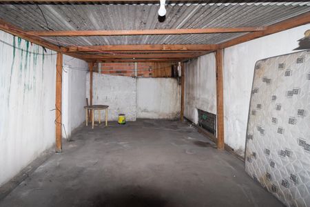 Casa à venda com 144m², 2 quartos e 1 vaga Casa à venda com 144m², 2 quartos e 1 vagaSotão