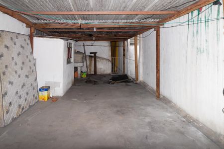 Casa à venda com 144m², 2 quartos e 1 vaga Casa à venda com 144m², 2 quartos e 1 vagaSotão