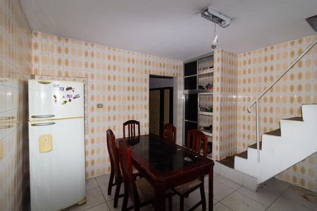 Casa à venda com 144m², 2 quartos e 1 vaga Casa à venda com 144m², 2 quartos e 1 vagaCozinha