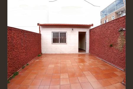 Casa à venda com 133m², 2 quartos e 1 vaga