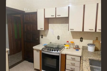 Casa à venda com 3 quartos, 800m² em Tucuruvi, São Paulo