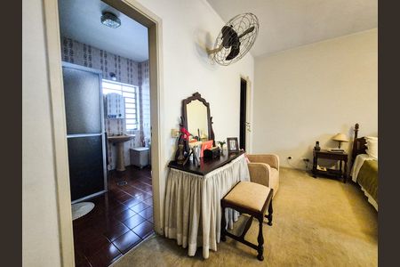 Casa à venda com 490m², 3 quartos e 4 vagas