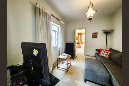 Casa à venda com 490m², 3 quartos e 4 vagas