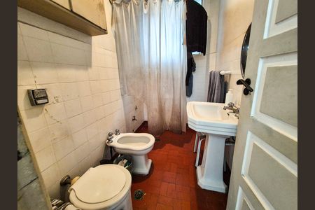 Casa à venda com 490m², 3 quartos e 4 vagas