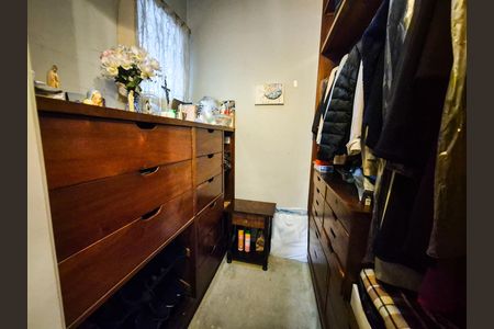 Casa à venda com 490m², 3 quartos e 4 vagas