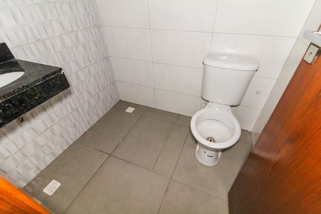 Apartamento à venda com 46m², 2 quartos e 1 vaga Apartamento à venda com 46m², 2 quartos e 1 vagaBanheiro