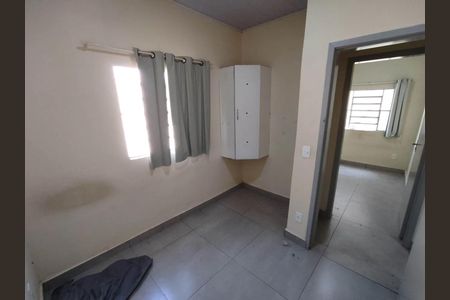 Casa para alugar com 59m², 3 quartos e 1 vaga Casa para alugar com 59m², 3 quartos e 1 vagaQuarto